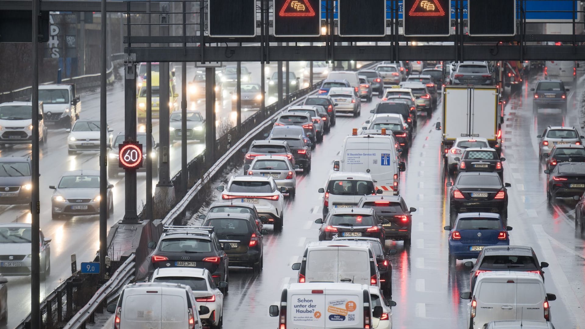 Autos im Stau