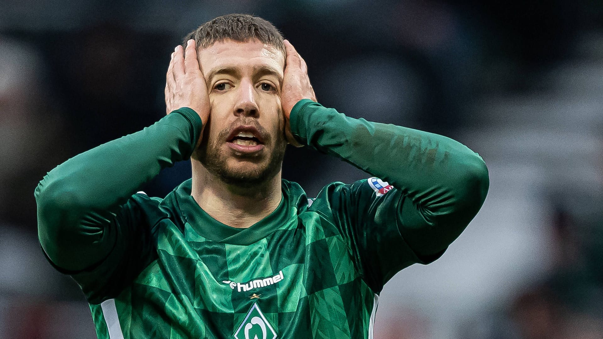 Mitchell Weiser in der Bundesliga (Archivfoto): Er wird nach einer schweren Verletzung wohl mehrere Wochen ausfallen. Mitchell Weiser in der Bundesliga (Archivfoto): Er wird nach einer schweren Verletzung wohl mehrere Wochen ausfallen.