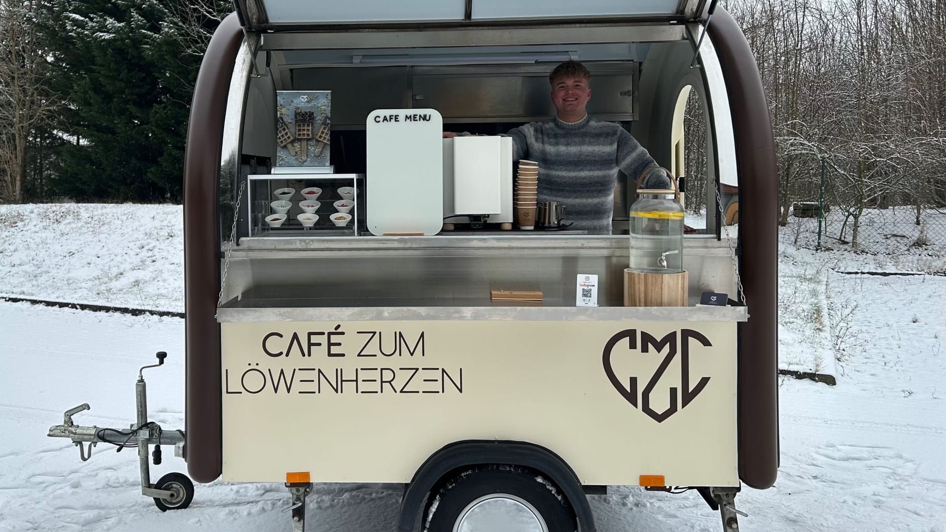 Café zum Löwenherzen: Der neue Braunschweiger Kaffeewagen ist für Events buchbar.