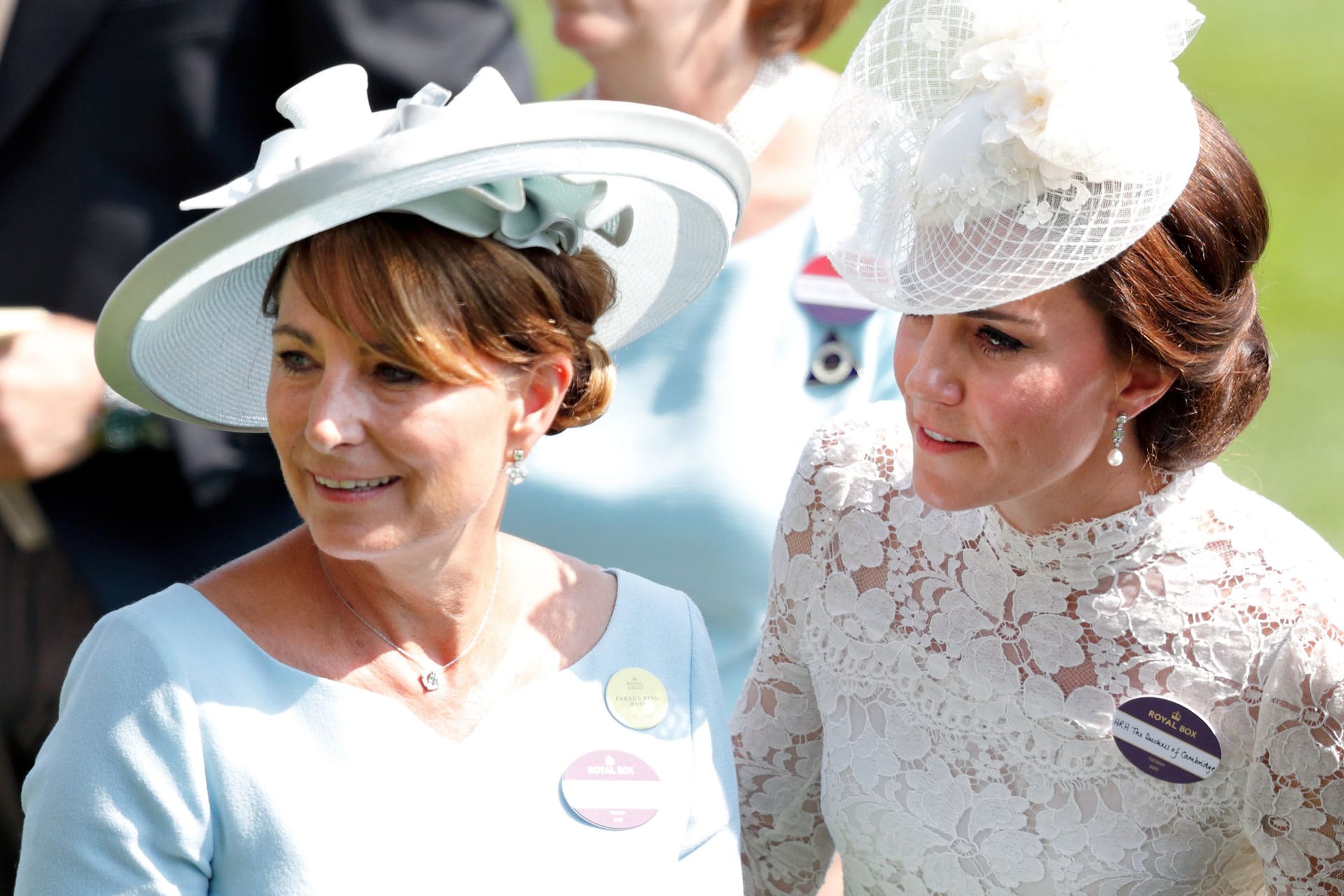 Carole Middleton und Prinzessin Kate: 2017 besuchten sie gemeinsam ein Pferderennen.