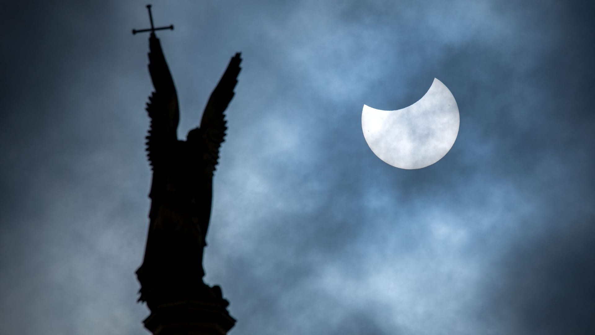 Partielle Sonnenfinsternis - Schwerin