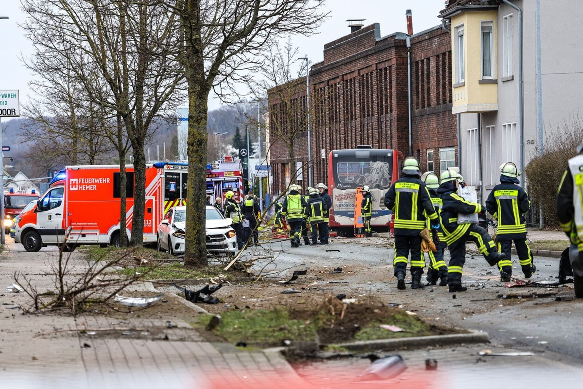 Unfall mit Bus im Sauerland