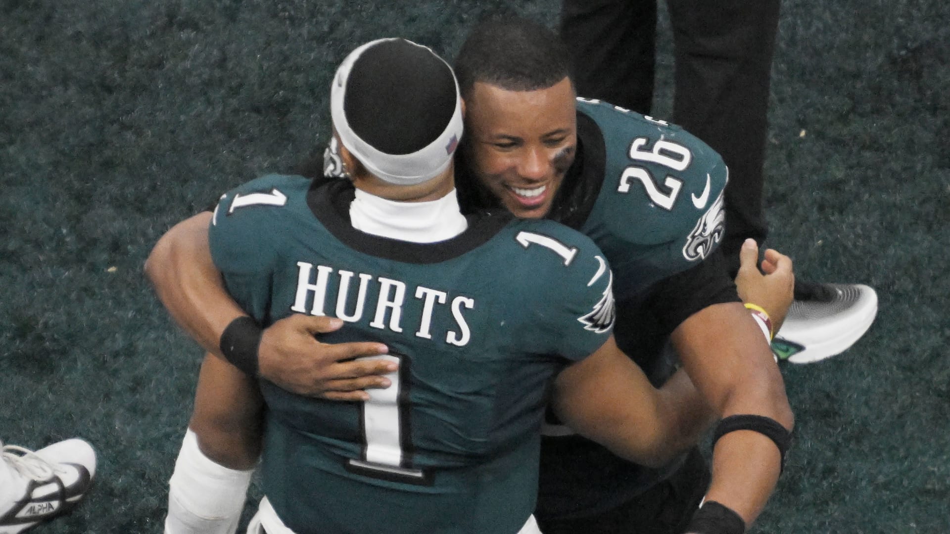 Quarterback Jalen Hurts und Running Back Saquon Barkley: Die beiden führten die Eagles im Super Bowl zum Sieg.