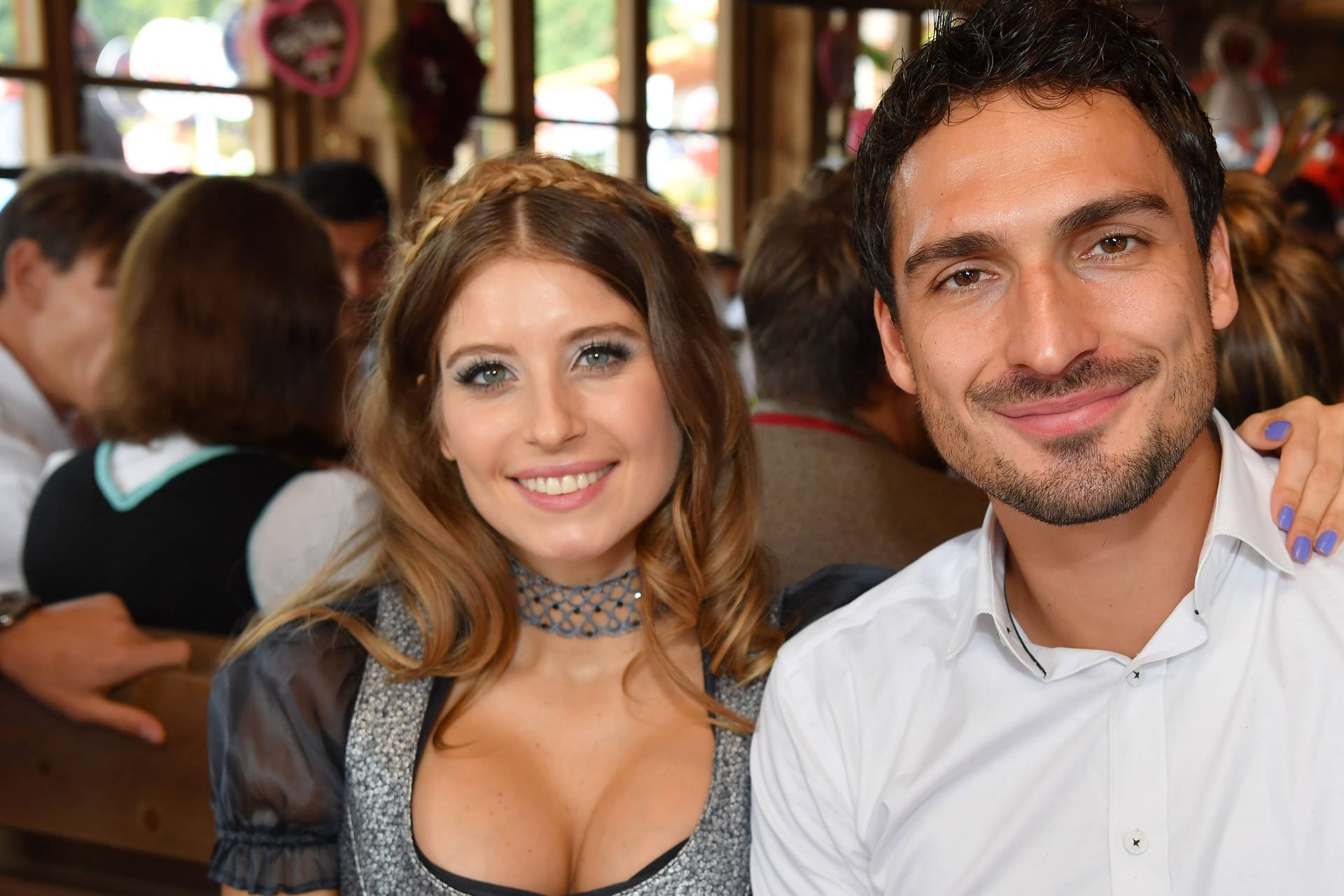 Cathy und Mats Hummels auf dem Oktoberfest 2017: 2021 zerbrach ihre Ehe.