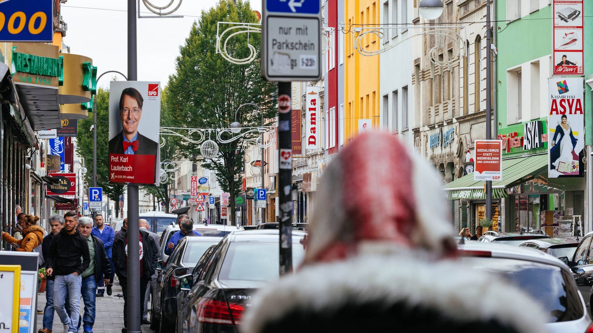 Die Kölner Keupstraße (Symbolbild): Migration hat keinen Einfluss auf die Kriminalitätsrate, zeigt eine neue Studie. Die Kölner Keupstraße (Symbolbild): Migration hat keinen Einfluss auf die Kriminalitätsrate, zeigt eine neue Studie.