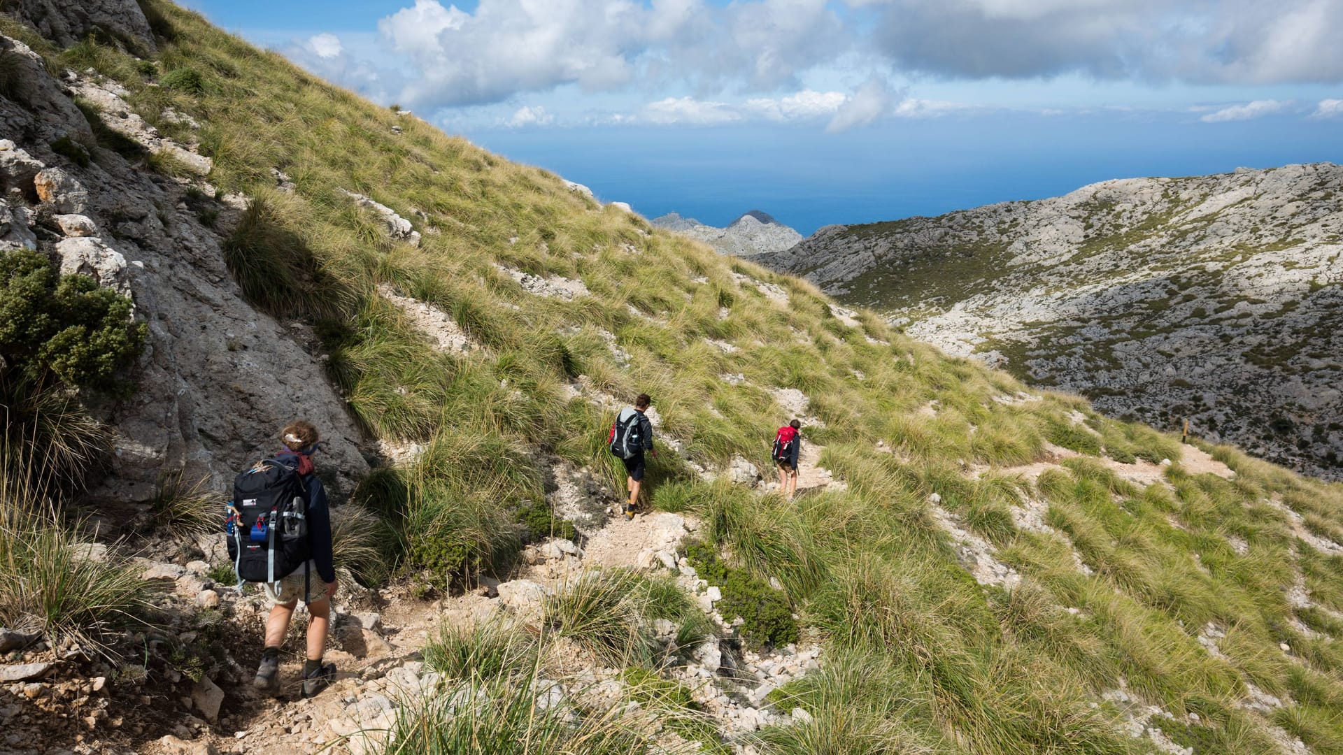 Wandern: Sowohl für Einsteiger als auch für Profis gibt es geeignete Routen.