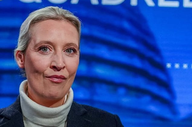 Alice Weidel im RTL-Studio bei der Sendung Quadrell.