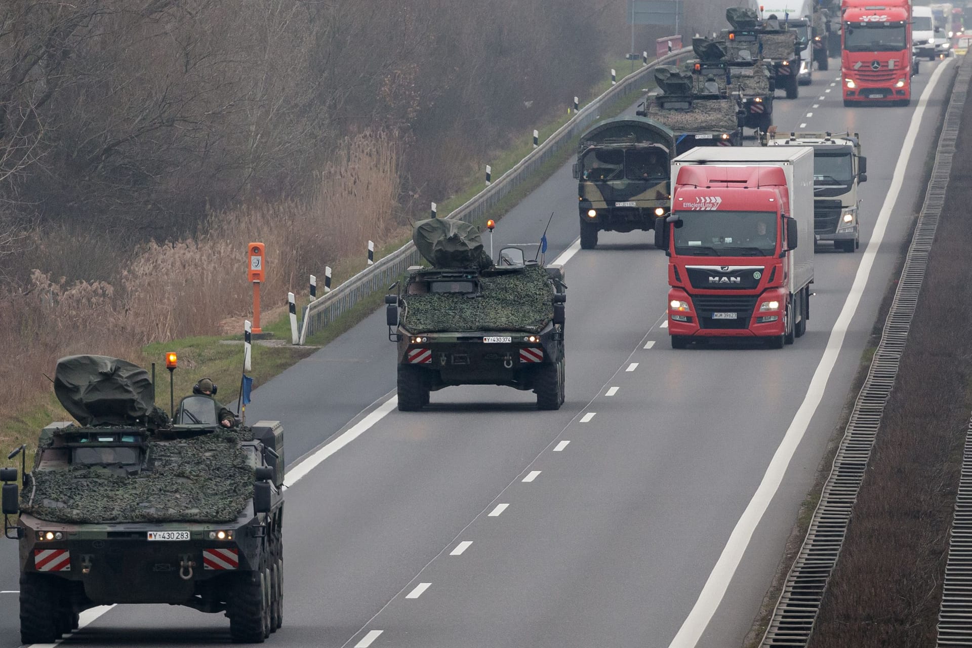 Ein Konvoi der Bundeswehr während der Übungsserie Quadriga 2024. (Symbolbild)