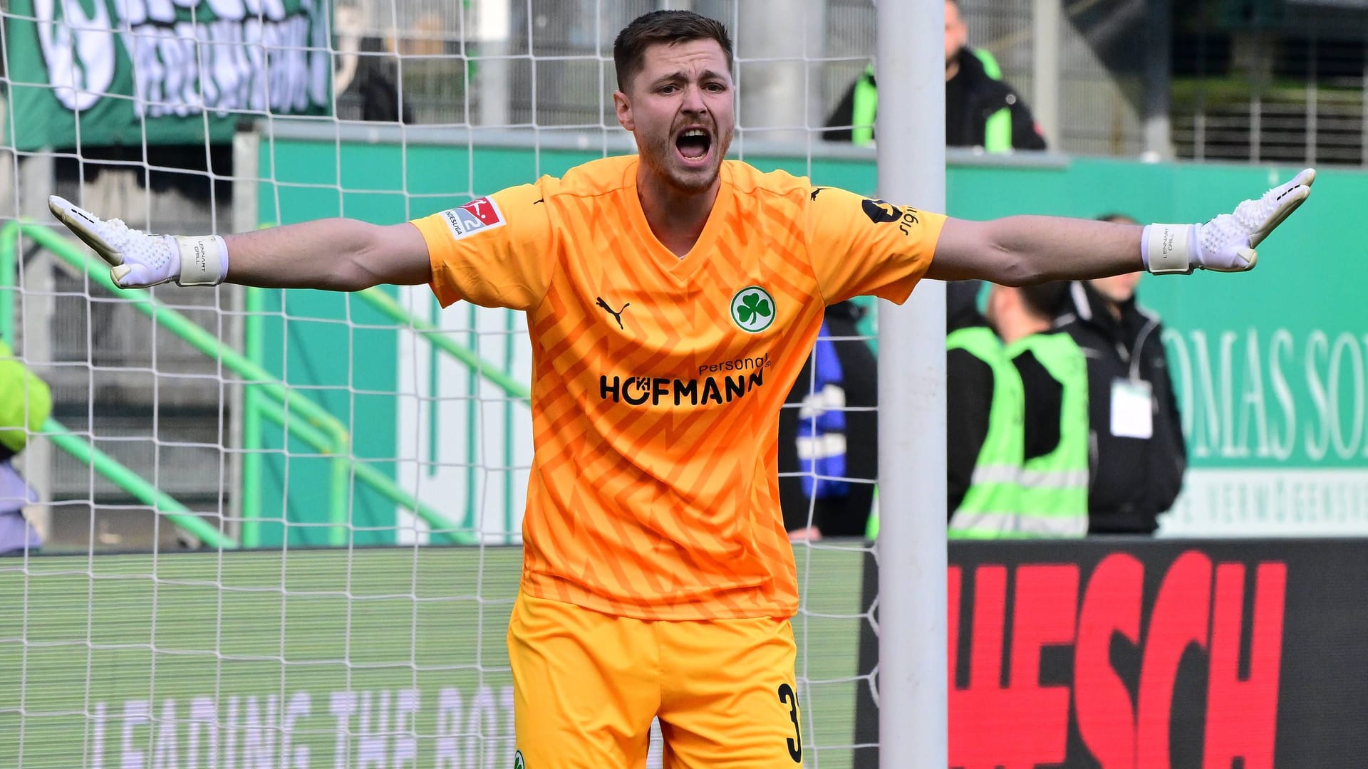 Lennart Grill bei seinem Fürth-Debüt: Bis zur Winterpause stand der Torhüter noch bei Eintracht Braunschweig unter Vertrag.