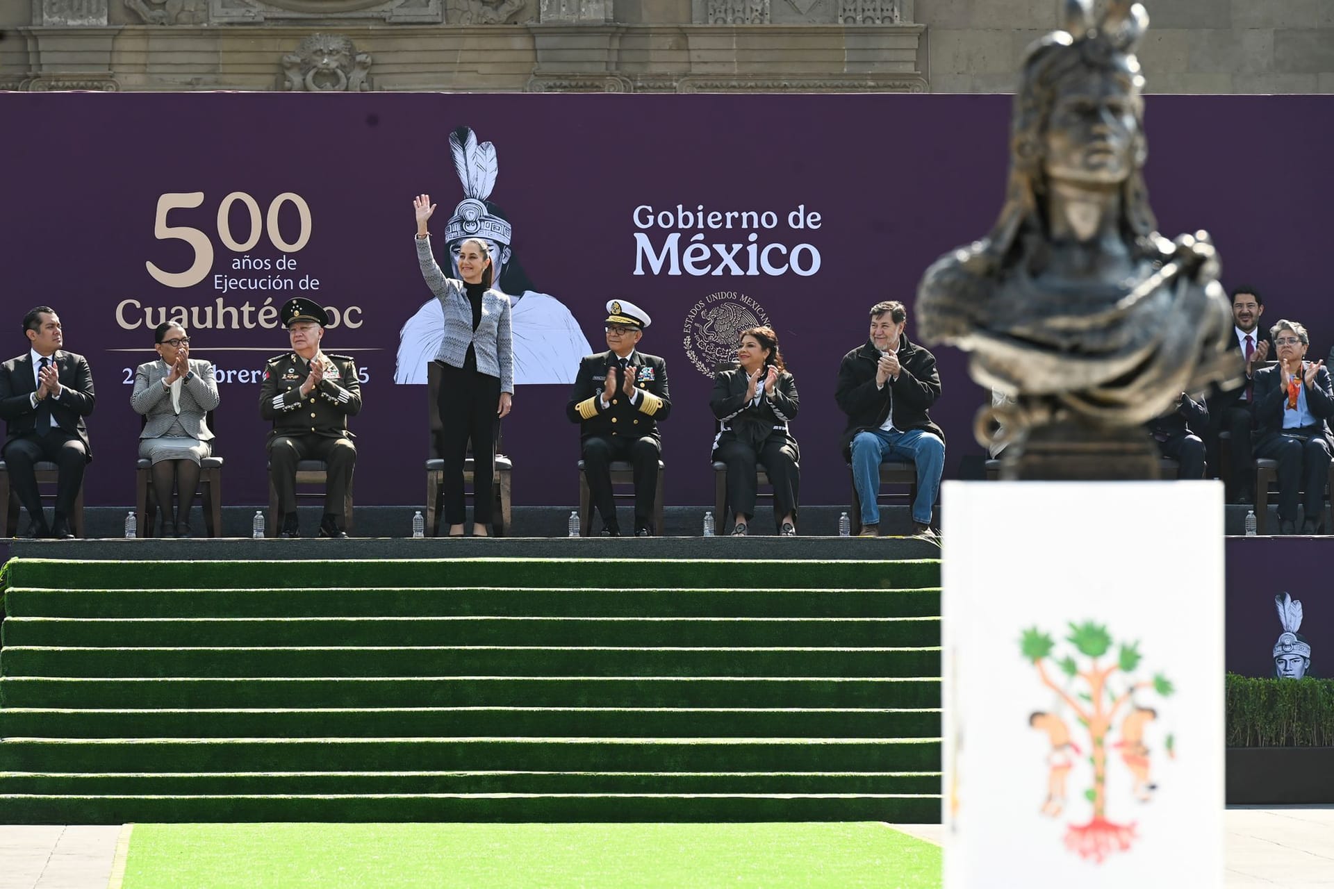 Staatsbegräbnis für Azteken-Herrscher Cuauhtémoc