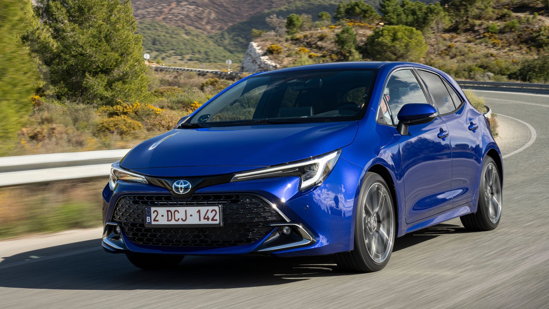 Toyota Corolla: Ein Klassiker, der seit mehr als fünf Jahrzehnten die Straßen beherrscht – doch die Zeiten ändern sich.