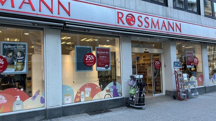 Ausverkauf: Diese Rossmann-Filiale schließt in wenigen Tagen.