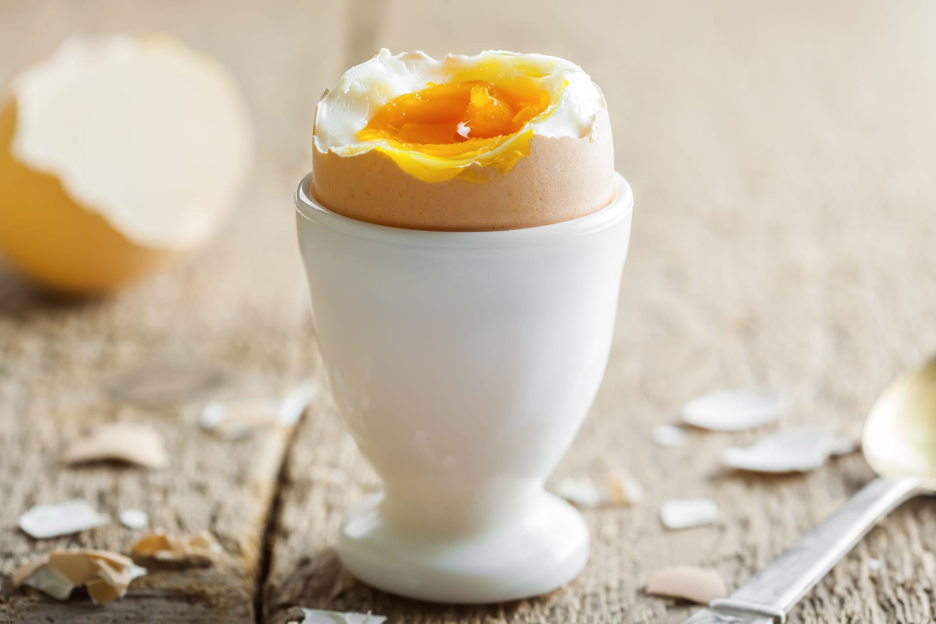 Frühstücksei: Offenbar kann es positive Auswirkungen auf die Gesundheit haben.