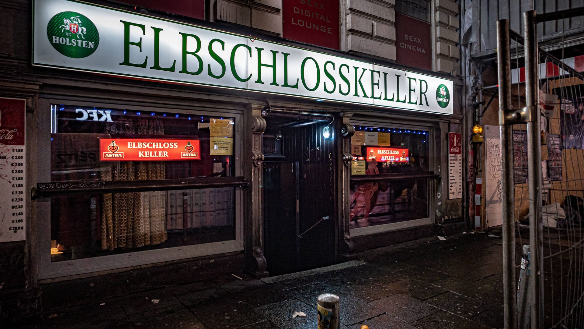 Der Elbschlosskeller am Hamburger Berg nahe der Reeperbahn: Er gilt als härteste Kneipe Deutschlands.