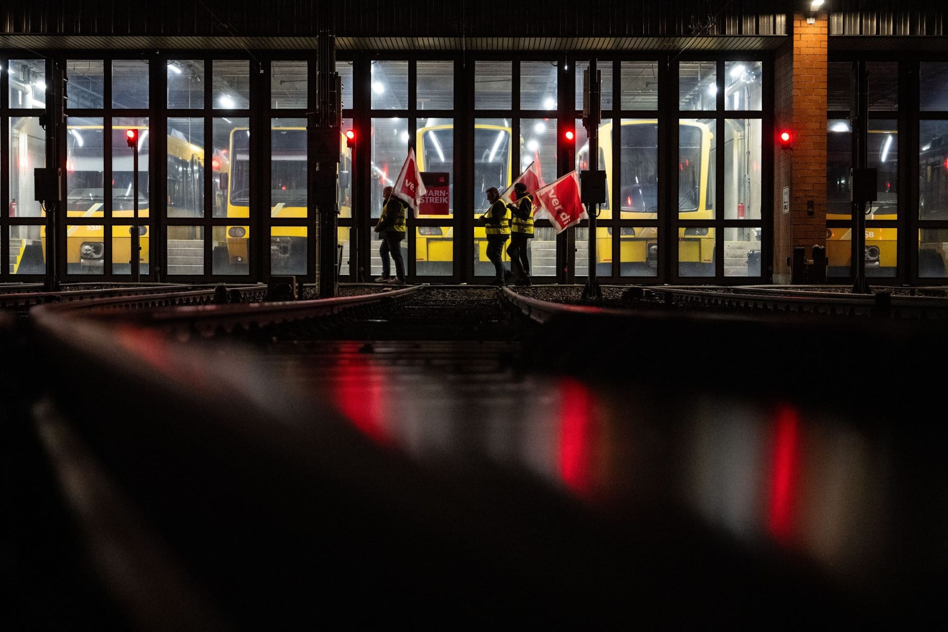 Warnstreiks im öffentlichen Nahverkehr - Stuttgart