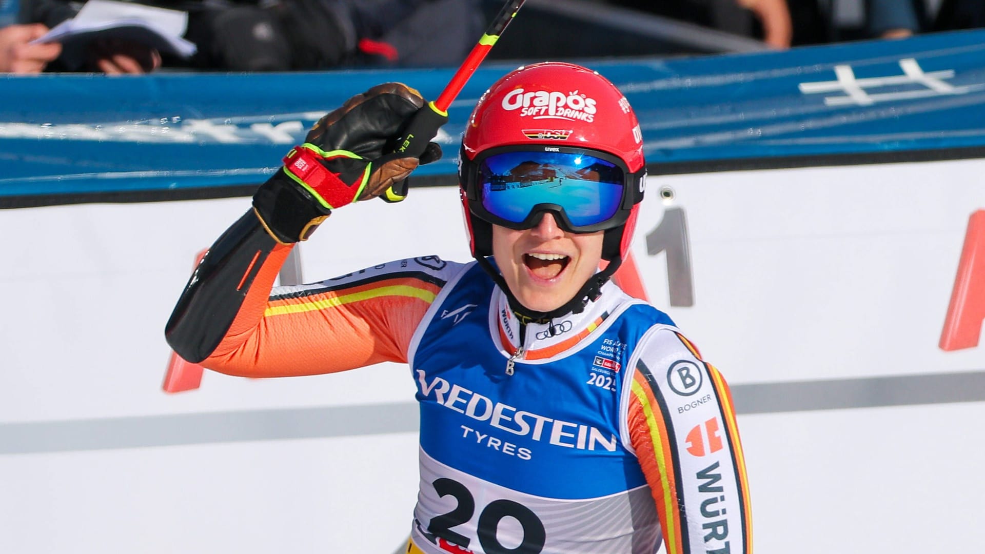 Lena Dürr jubelt: Die Deutsche zeigte im Riesenslalom eine ansprechende Leistung.