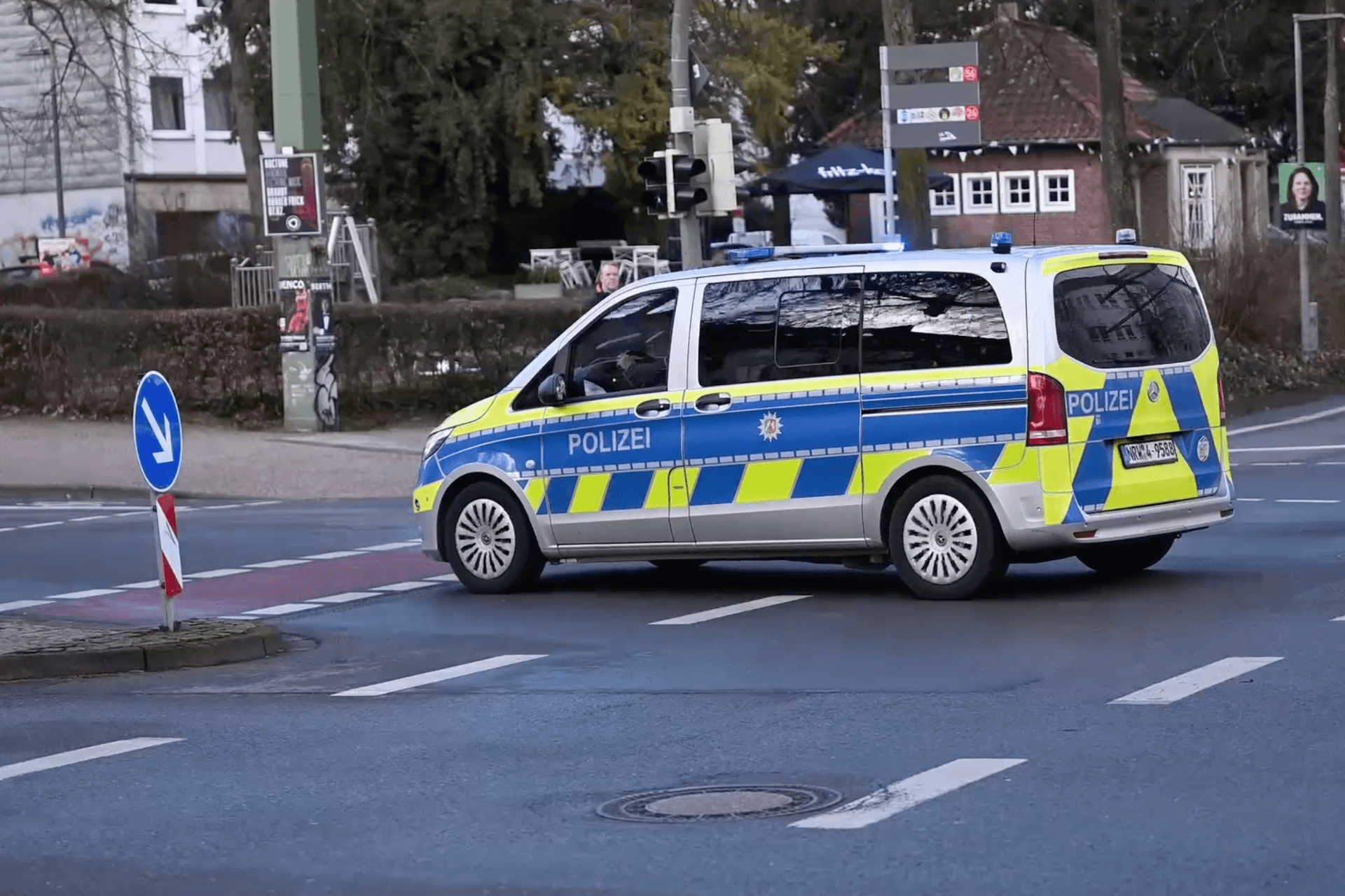 Polizei in Bielefeld nach Schüssen am Landgericht