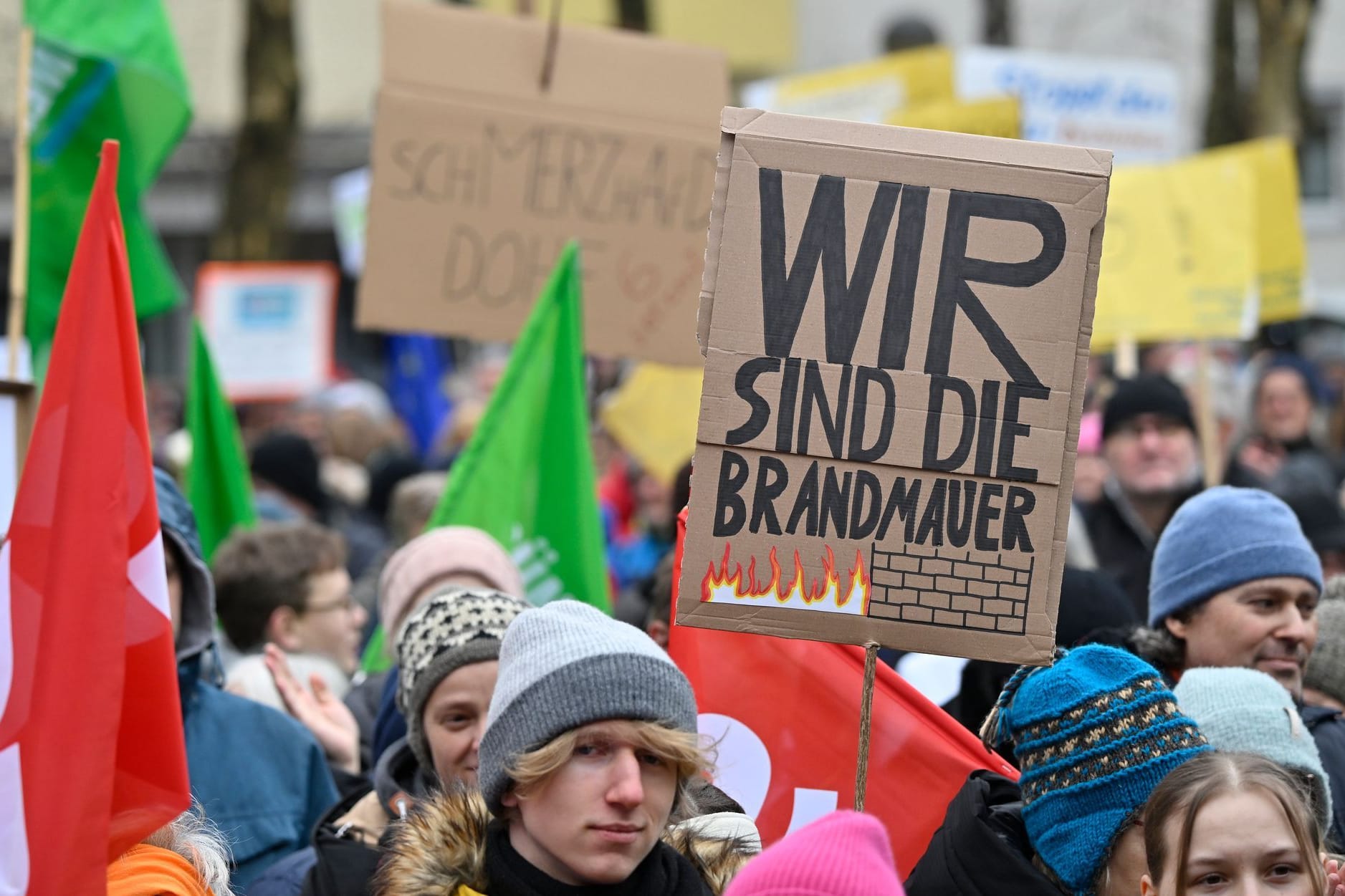 Demos gegen Rechtsextremismus im Vorfeld der Bundestagswahl