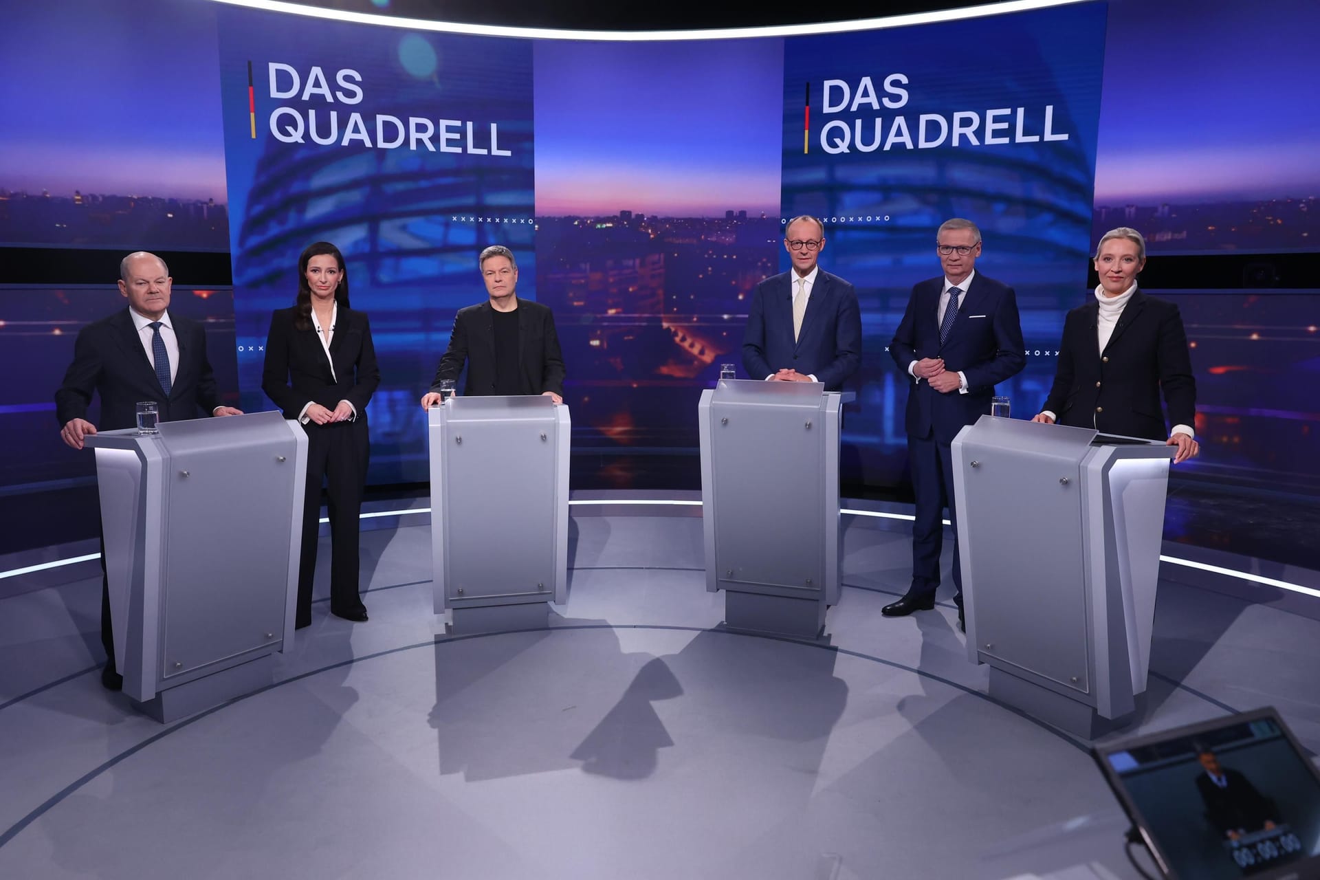 Das Quadrell bei RTL moderierten Pinar Atalay und Günther Jauch.