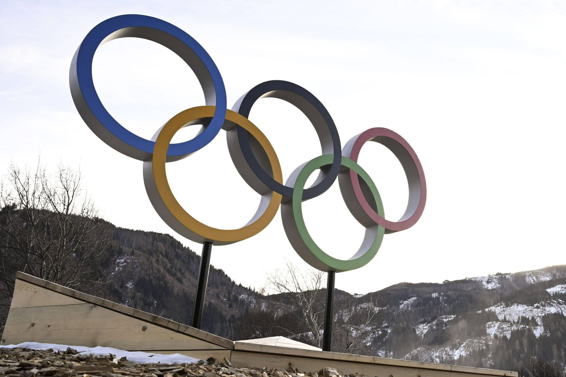 Die olympischen Ringe in Cortina d'Ampezzo: Hier finden die Spiele im kommenden Jahr statt.