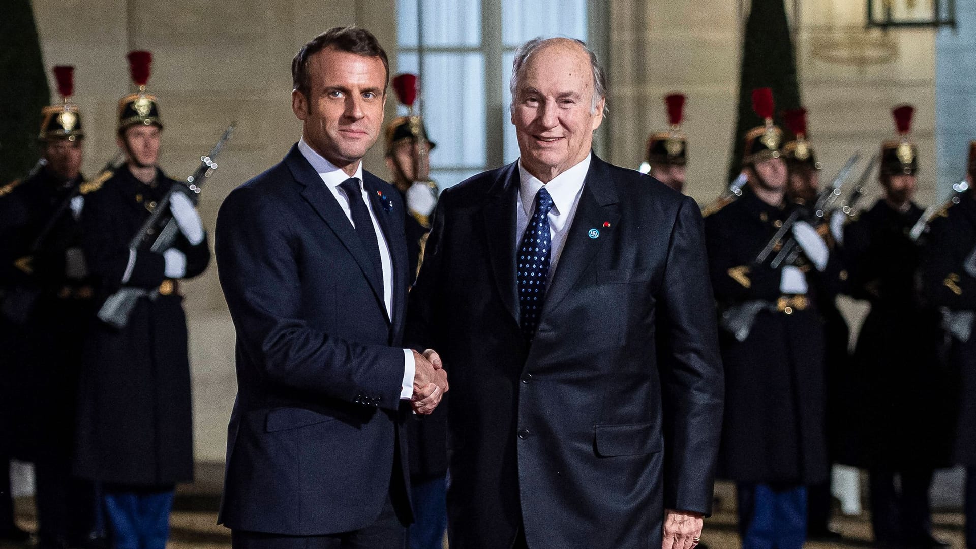 Besuch in Paris 2019: Frankreichs Präsident Emmanuel Macron (l.) und Prinz Karim al-Hussaini.