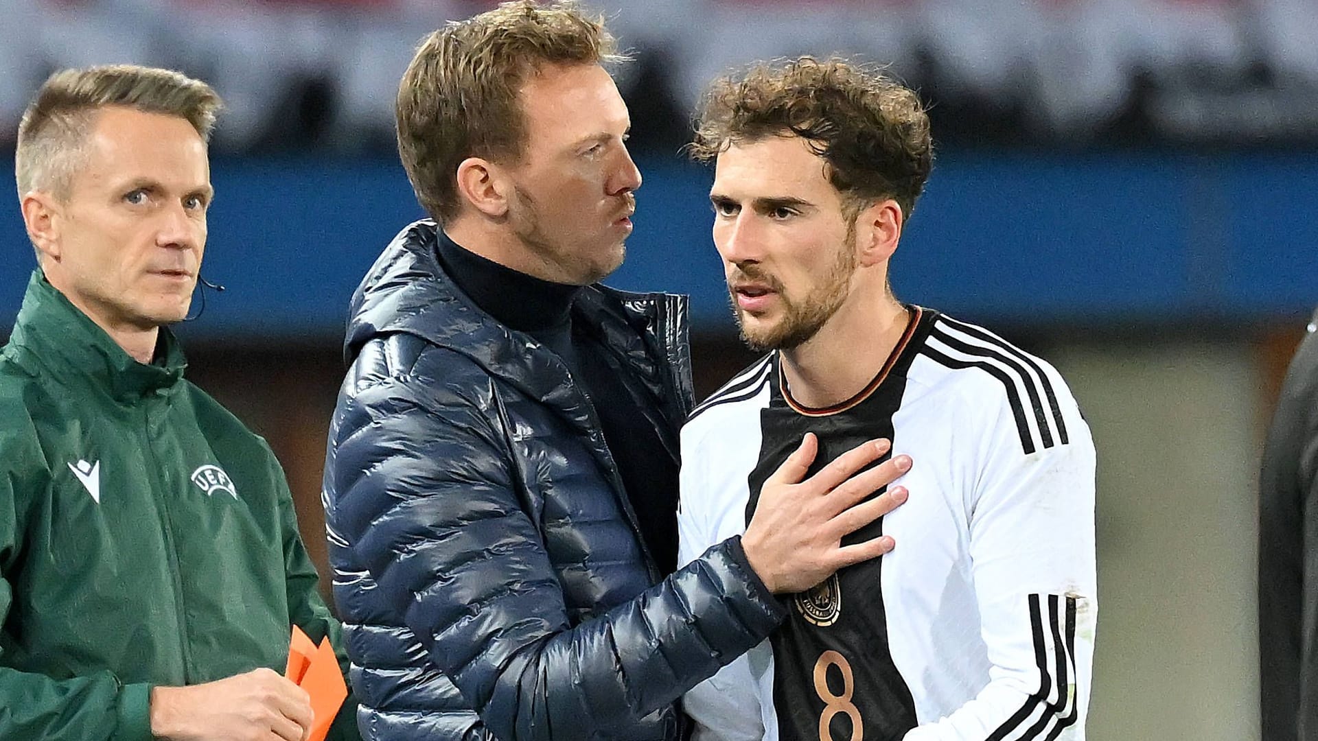 Bundestrainer Nagelsmann (li.) und Goretzka im November 2023 beim Länderspiel in Österreich: Rückholaktion?