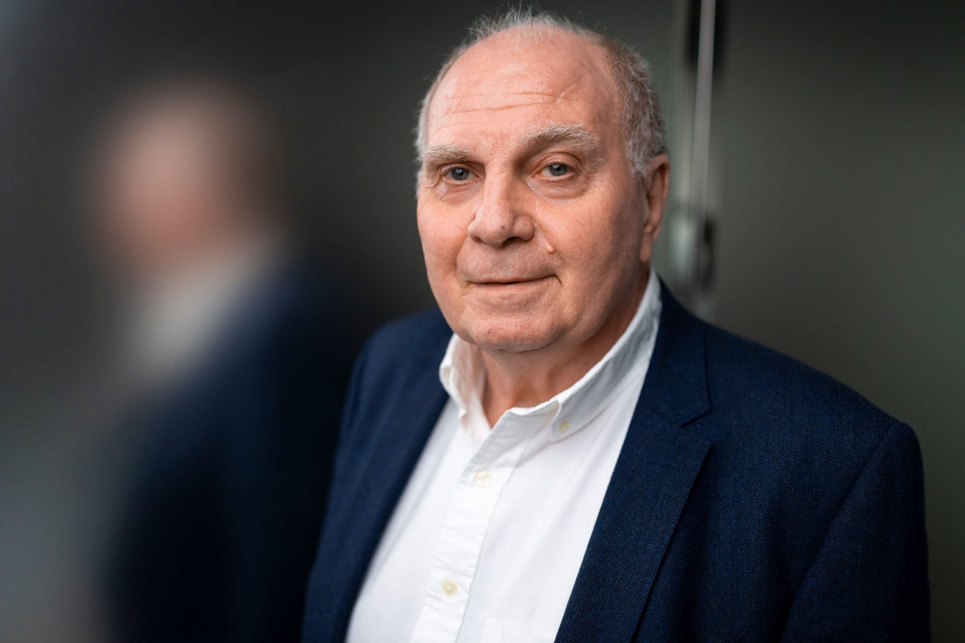 Uli Hoeneß: Der 73-Jährige bestimmt die Geschicke beim FC Bayern als Ehrenpräsident und Aufsichtsratsmitglied weiter mit.