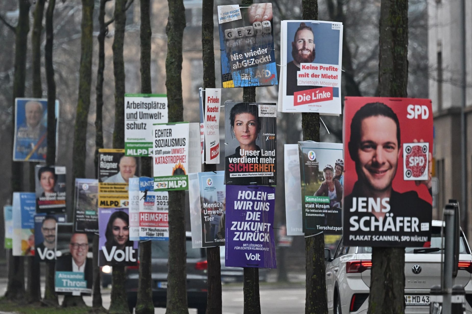 Plakate im Wahlkampf zur Bundestagswahl