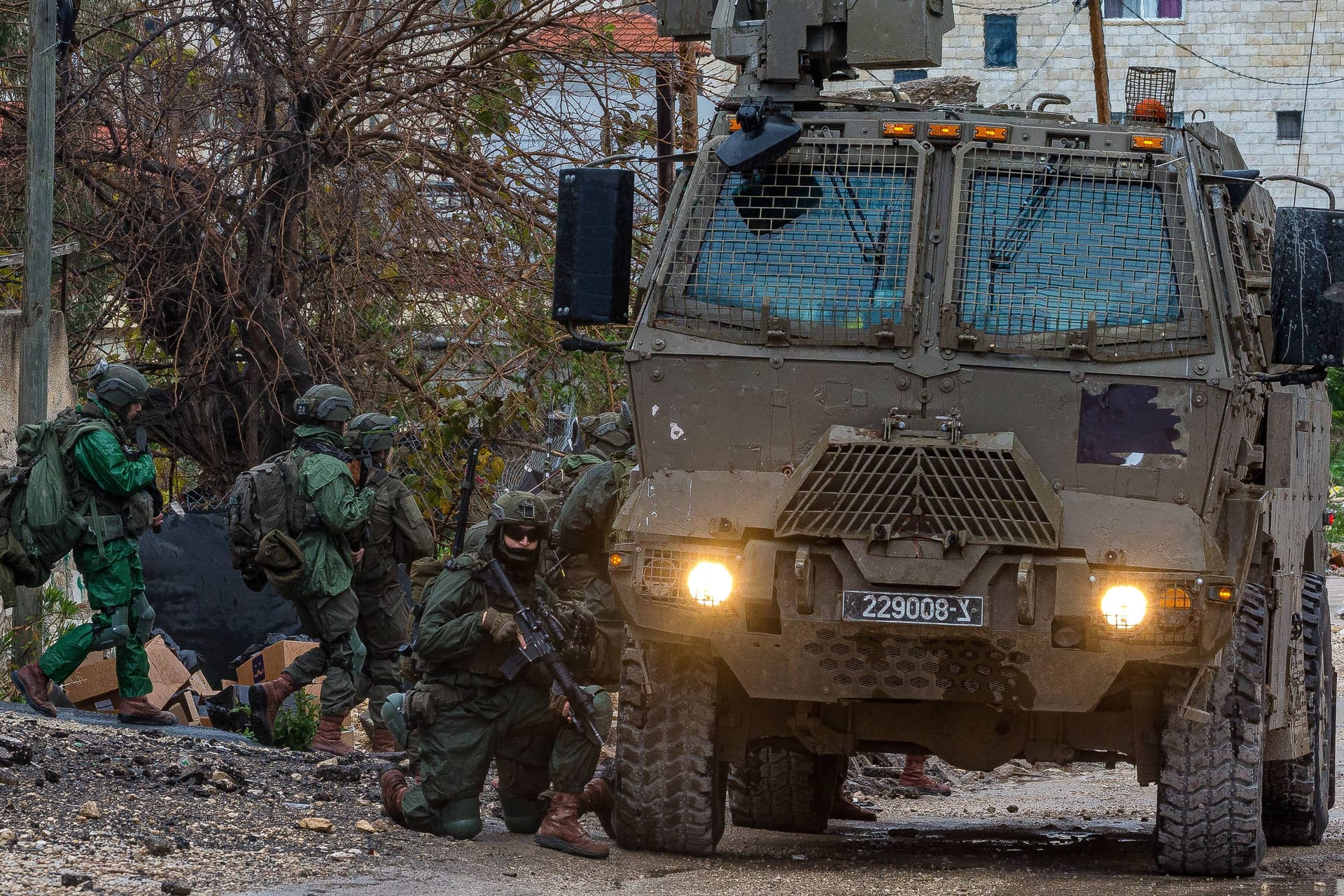 Israelische Soldaten bei einem Einsatz in der Stadt Tulkarem.