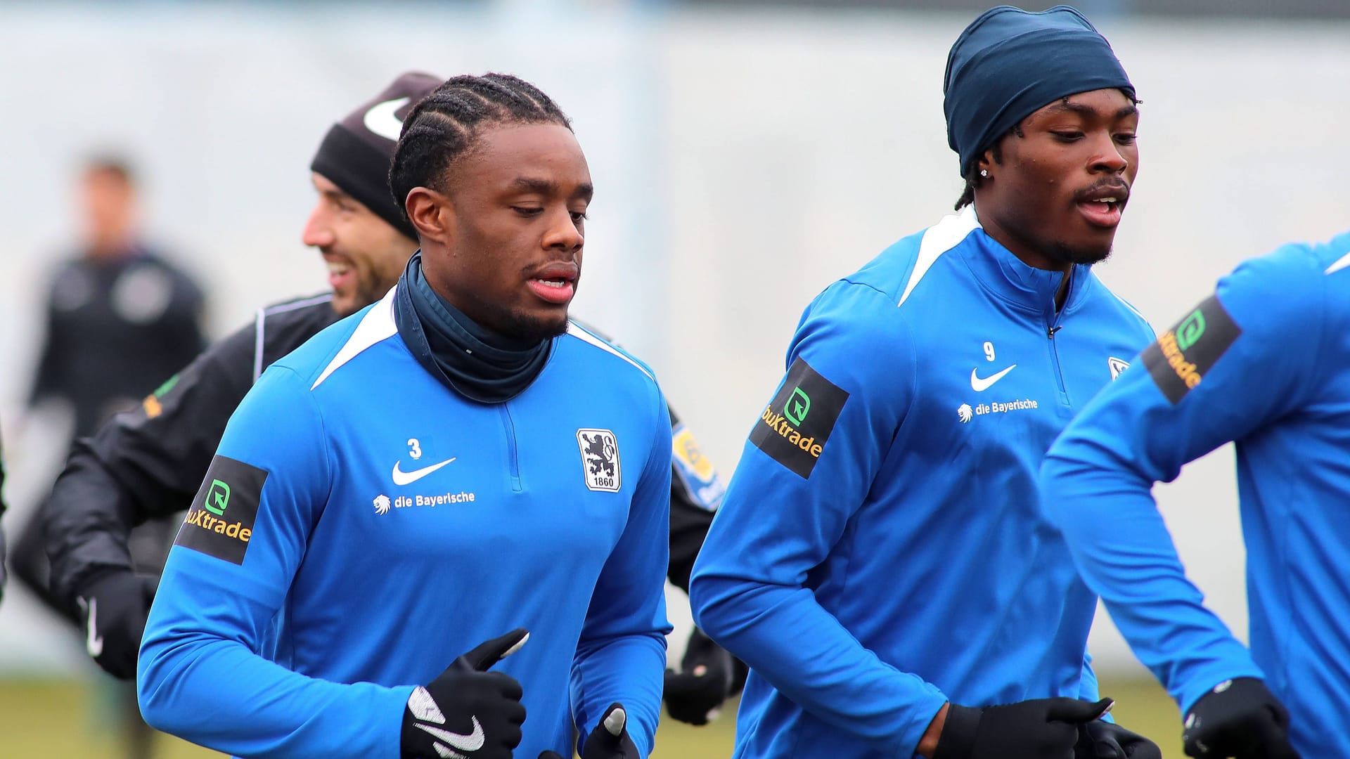 Anderson Lucoqui (l.) und Dickson Abiama (r.): Ob beide schon eine Option für die Startelf sind, wollte Trainer Patrick Glöckner noch nicht verraten.