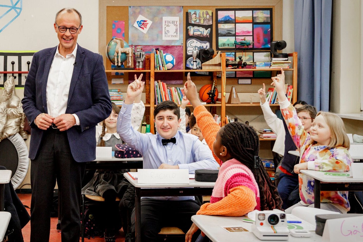 Friedrich Merz: Der Kanzlerkandidat der Union stellte sich Fragen von Kindern.