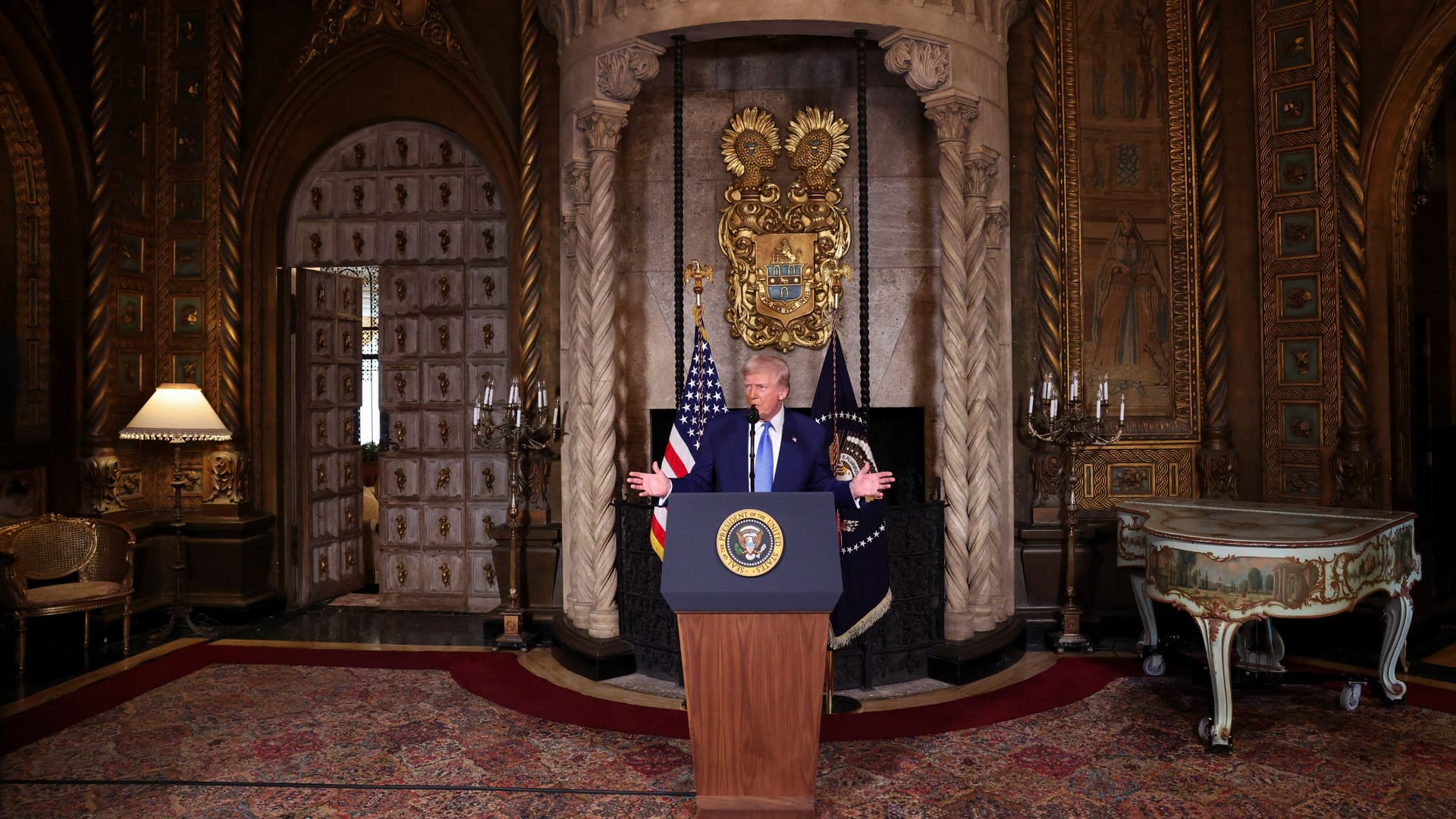 US-Präsident Donald Trump in seinem Luxusanwesen Mar-a-Lago: Politik ohne Rücksicht.