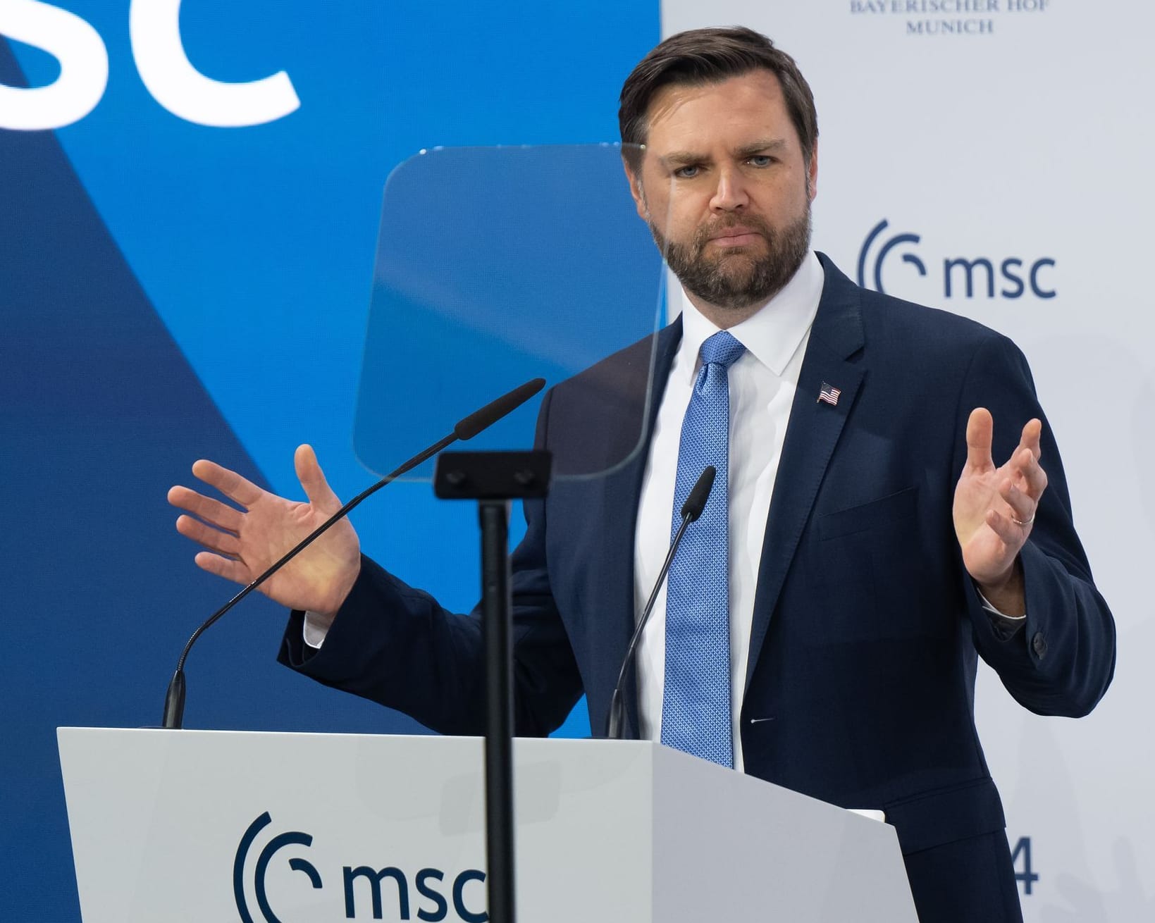 US-Vizepräsident J.D. Vance bei der Sicherheitskonferenz in München: Die US-Regierung gefährdet die Stabilität der transatlantischen Partnerschaft.