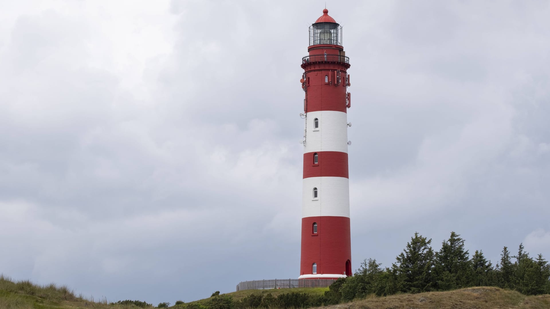 Der Leuchtturm von Amrum: Wer hinauf will, muss gut Treppensteigen können.