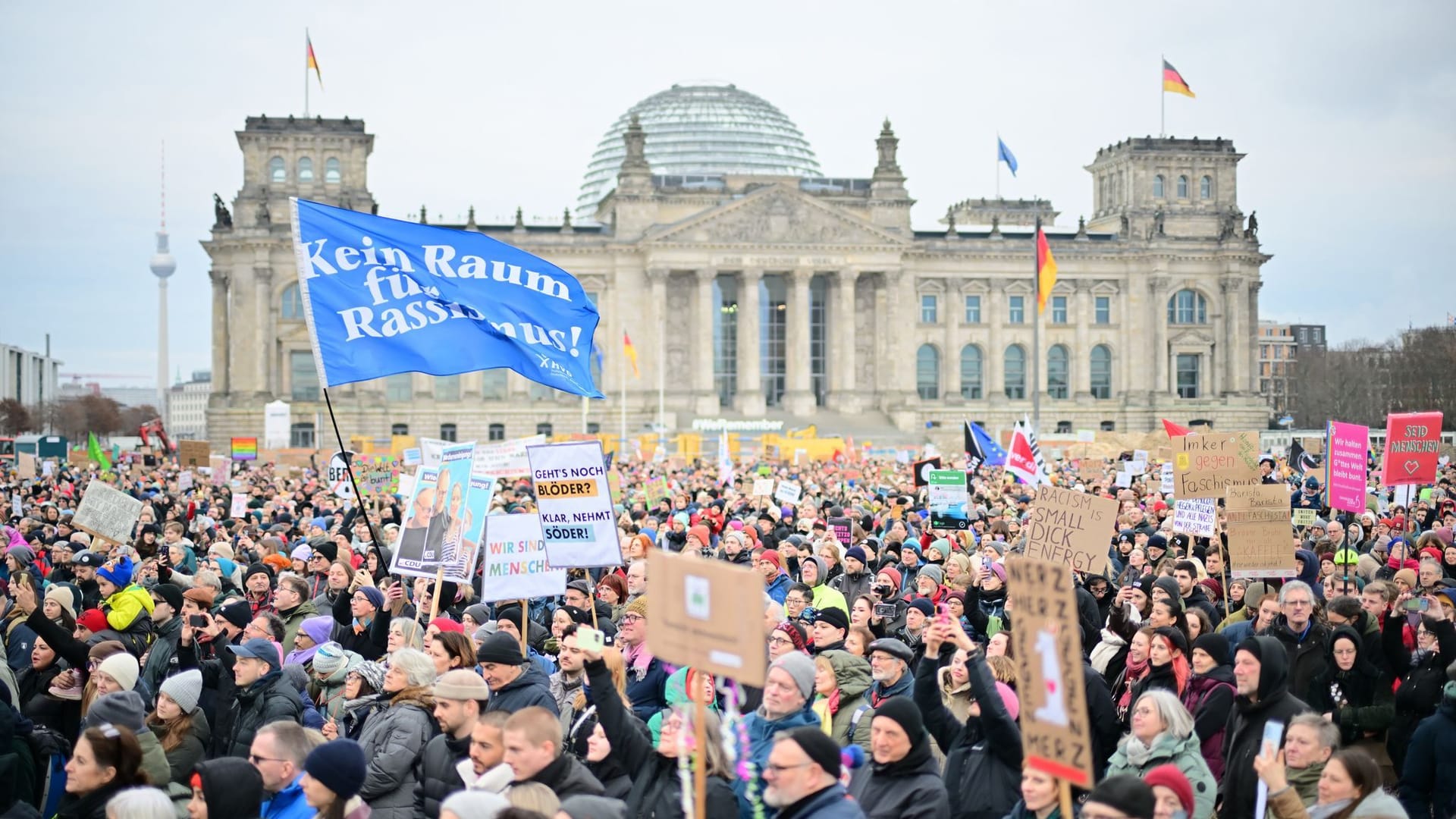 Demonstration zur Migrationspolitik - Berlin