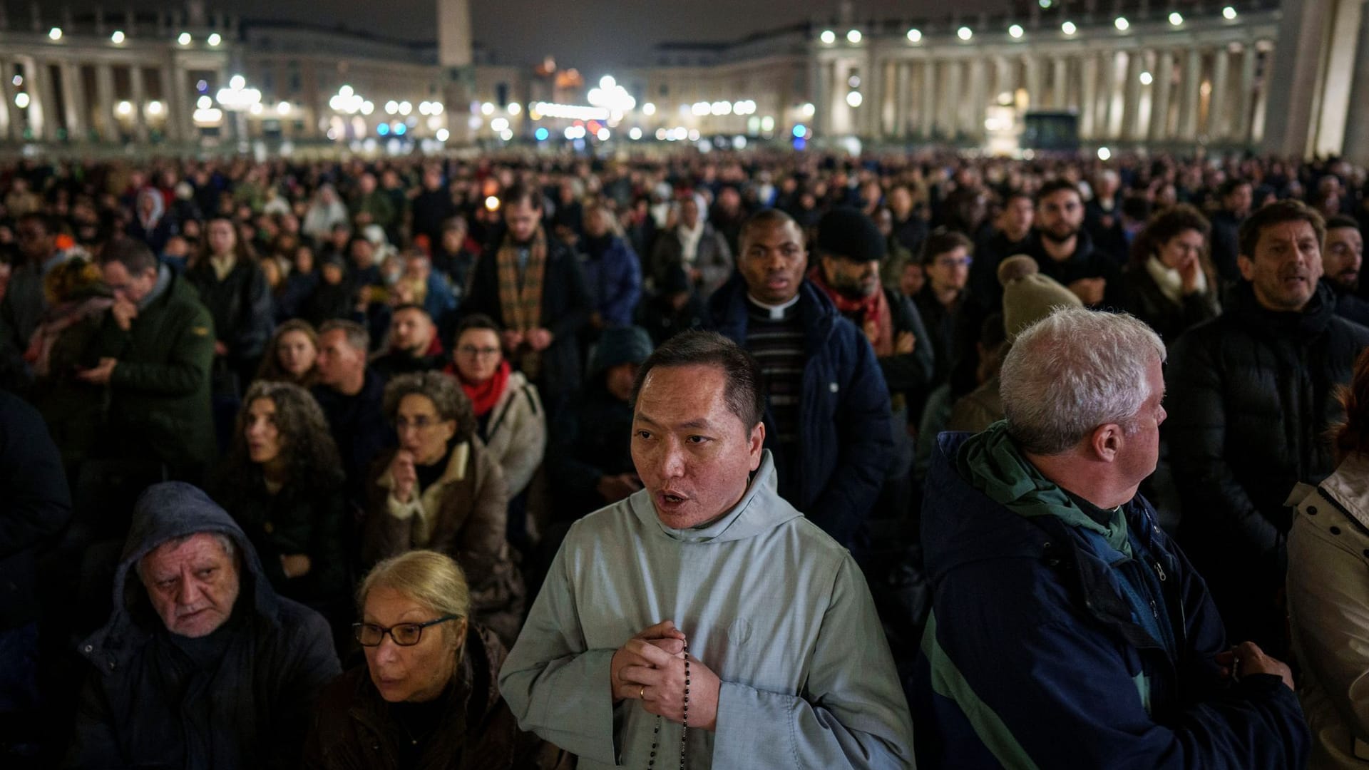 Beten für Papst Franziskus