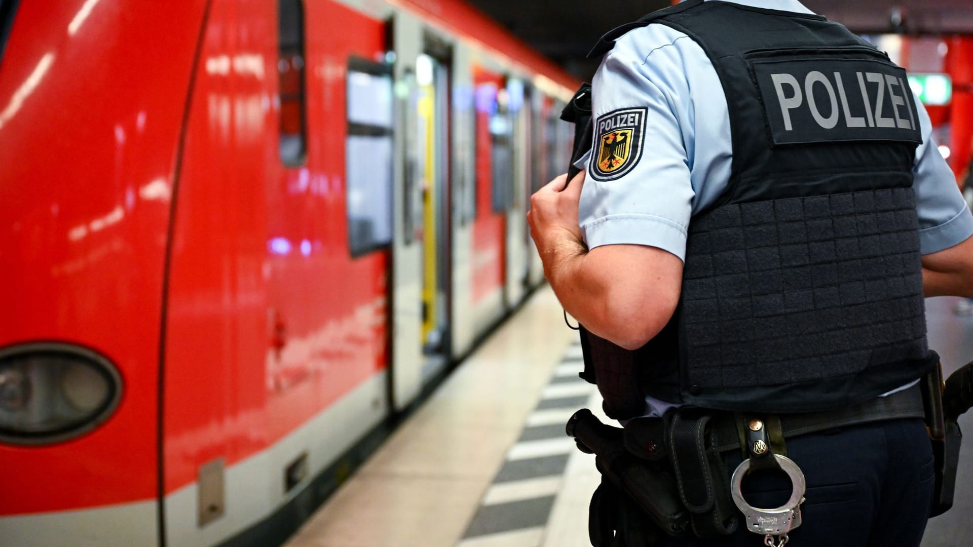 Bundespolizei am Bahnhof