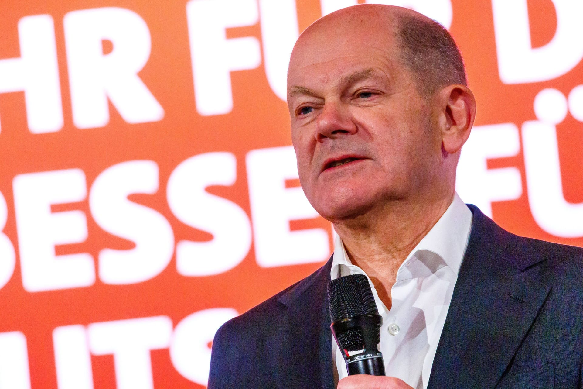 Olaf Scholz bei einer Wahlkampfveranstaltung in Cottbus (Archivbild): Die SPD liegt in Umfragen bei 16 Prozent.