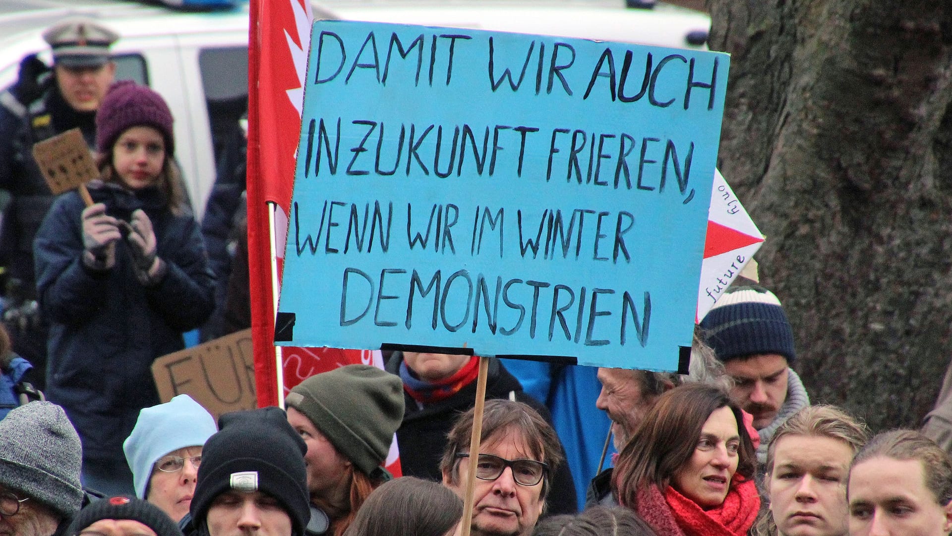 Die Demonstranten fanden, dass die Politik den Klimaschutz zur Zeit vernachlässigt.