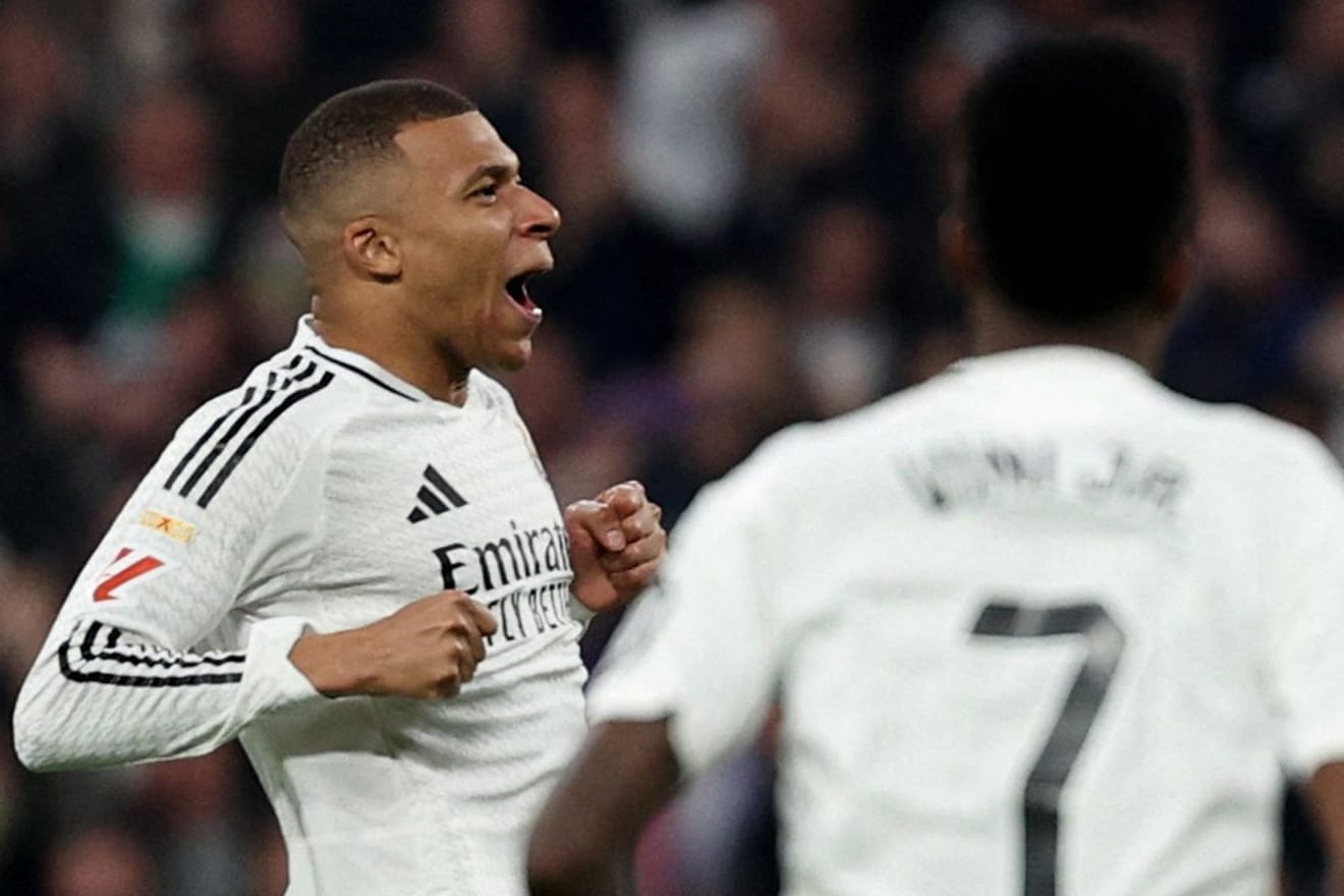 Kylian Mbappé jubelt: Er traf für Real Madrid.