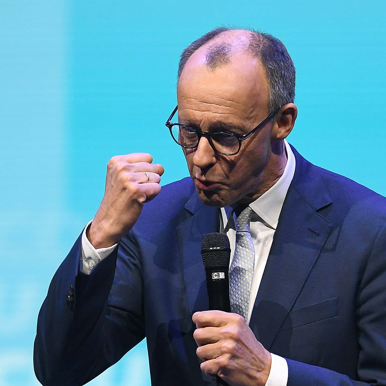 Friedrich Merz bei einem Wahlkampfauftritt: Der CDU-Chef dürfte als Wahlsieger hervorgehen, wird sich aber Regierungspartner suchen müssen.