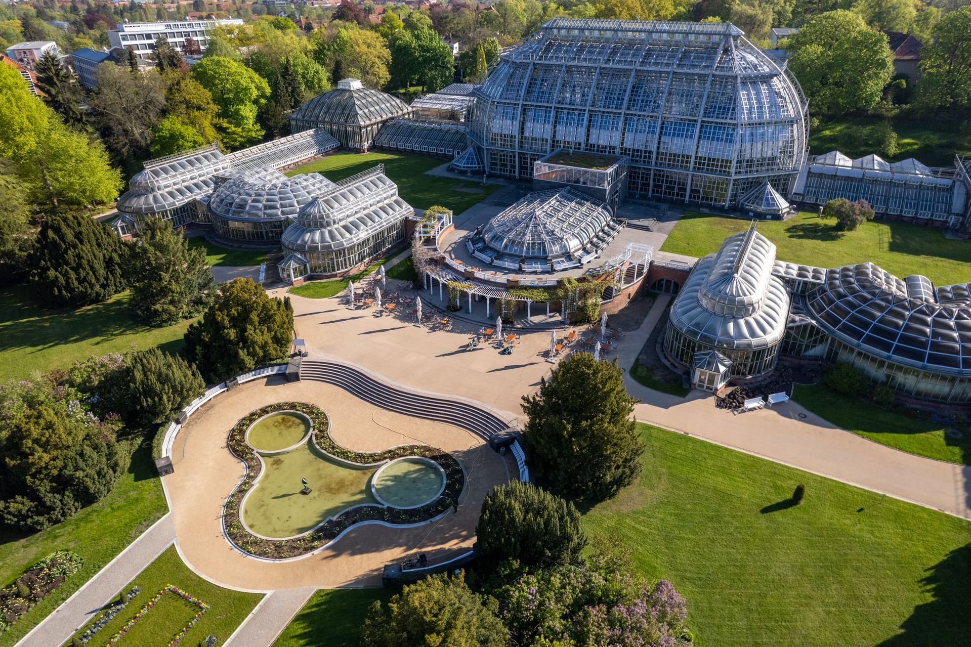 Der Botanische Garten aus Vogelperspektive: Nach 15 Jahren ohne eine Erhöhung mussten nun die Preise angezogen werden.