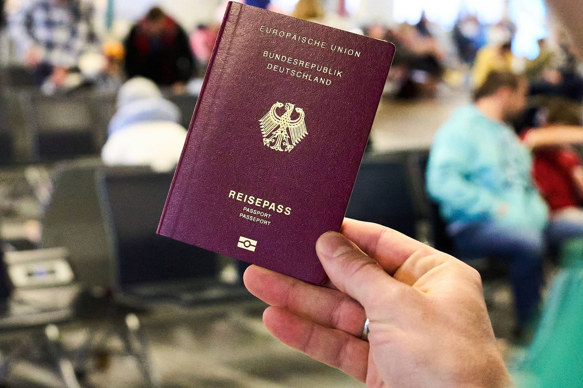 Einreise in die USA: Der Reisepass und eine Reisegenehmigung über Esta sind notwendig.