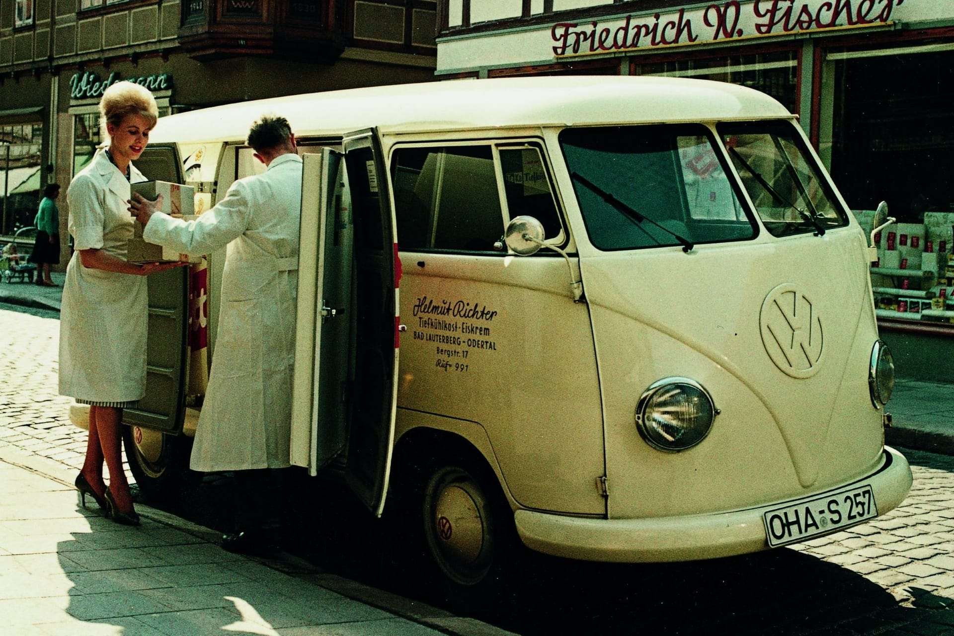 Dafür gäbe es heute einen Shitstorm: Am Frauentag 1950 kam das erste Arbeitsauto von VW auf den Markt – der Kastenwagen "Sofie".