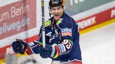 Eisbären-Profi Pföderl Spieler des Jahres in der DEL