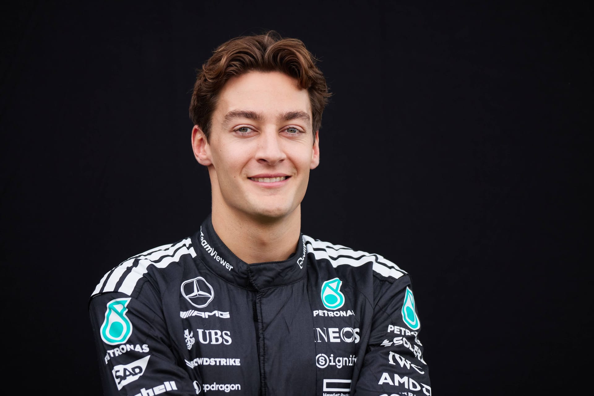 George Russell: Platz sechs in der vergangenen Saison – das soll in diesem Jahr besser werden. Der Brite fährt seit 2022 für Mercedes, ist nach dem Abschied von Lewis Hamilton nun endgültig Fahrer Nummer eins bei den "Silberpfeilen".