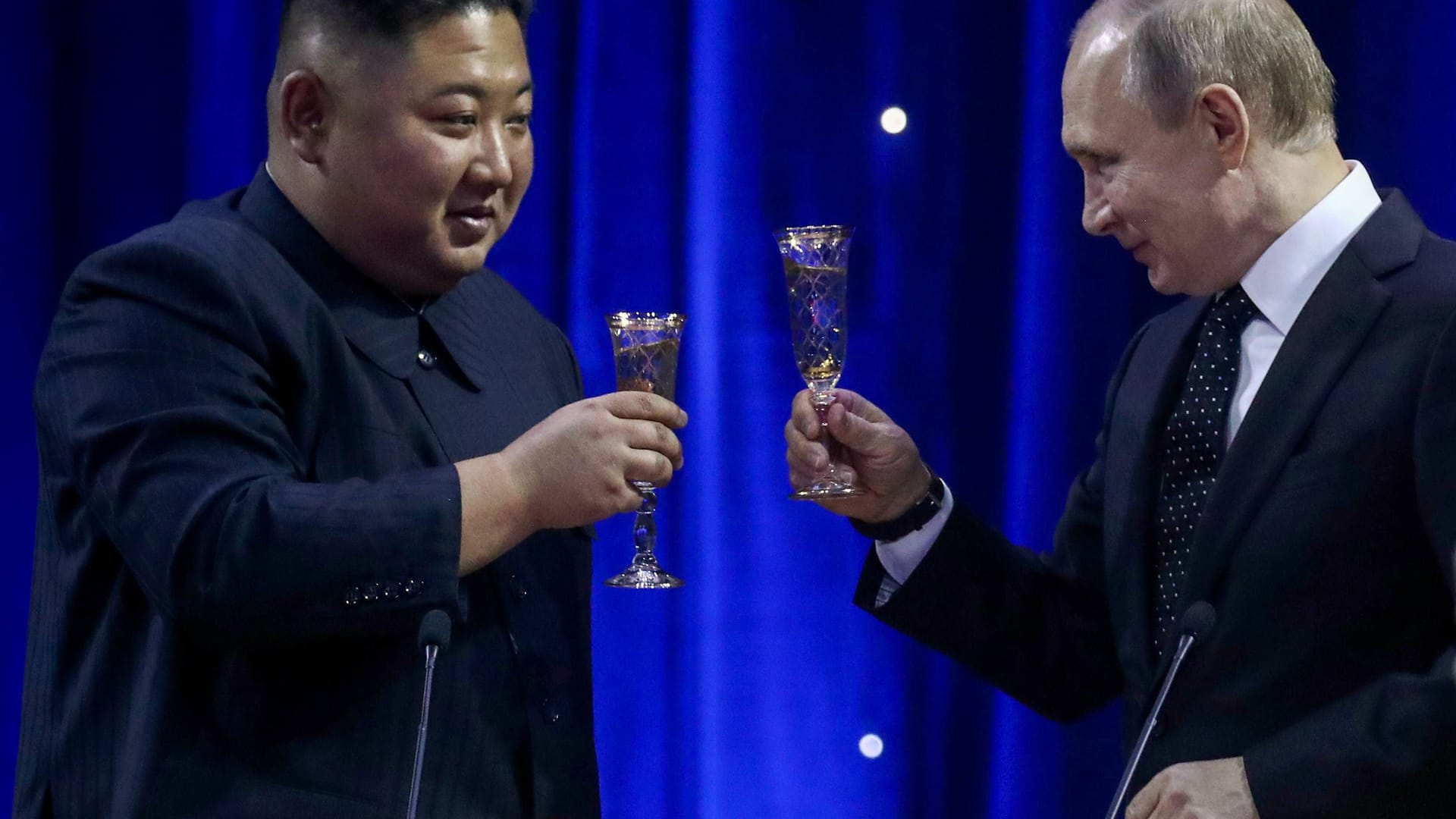 Kim Jong-un und Wladimir Putin: Nordkorea liefert Russland Waffen und Söldner.