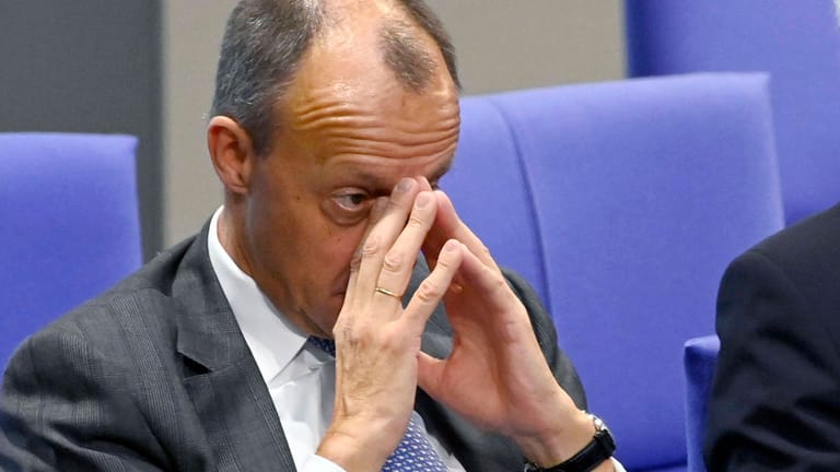 Afd Und Union Wieder Gleichauf: Das Müssen Sie Wissen, Bevor Das Vertrauen In Reiche Und Spahn Weiter Sinkt! - f0hbvmz
