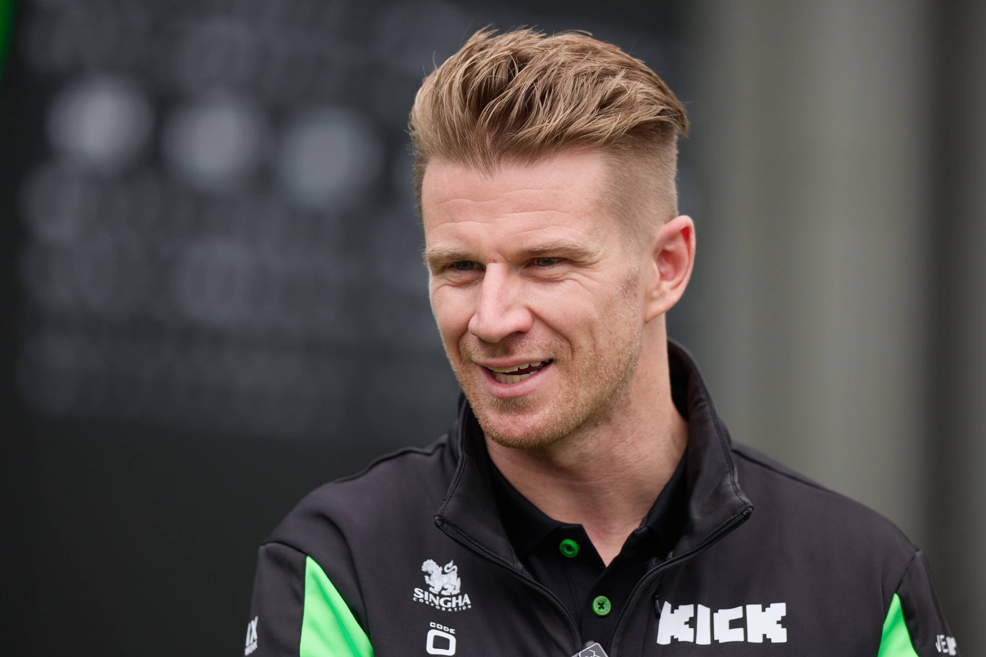 Nico Hülkenberg: Nach zwei relativ erfolgreichen Jahren bei Haas zog es den 37-jährigen Deutschen zur neuen Saison zum Sauber-Team. Zwar war der Rennstall im letzten Jahr das Schlusslicht der Formel 1, doch die Übernahme durch Audi zur Saison 2026 dürfte verlockend für Hülkenberg gewesen sein. Bevor es so weit ist, wird es für ihn jedoch in dieser Saison darum gehen, das Beste aus dem limitierten Auto herauszuholen.