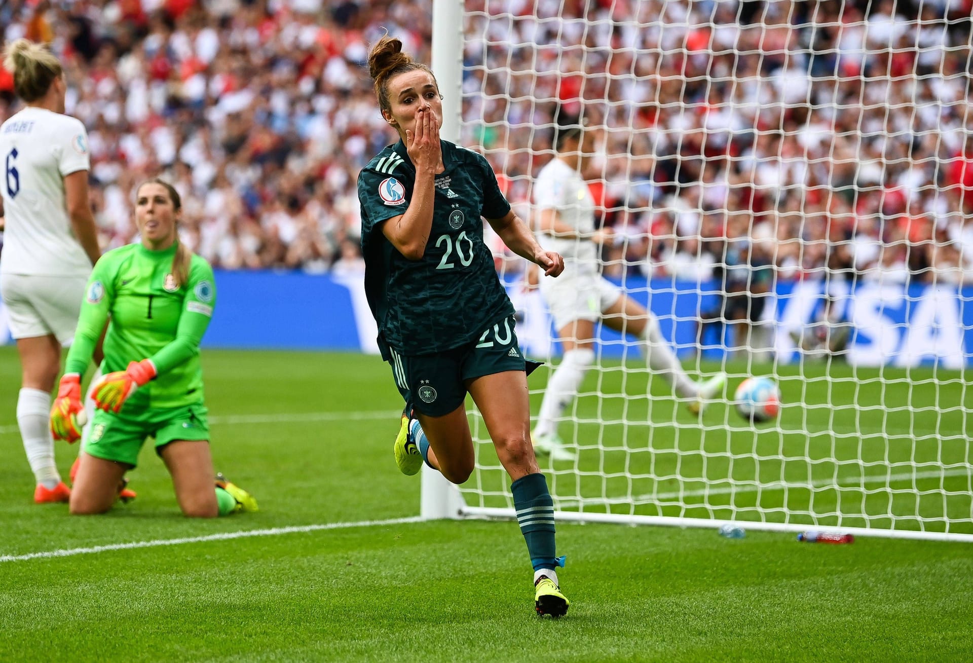 Lina Magull traf im EM-Finale gegen England zum zwischenzeitlichen 1:1.